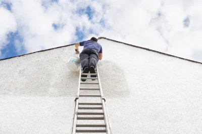 Peinture extérieure à Fronsac — façades et ravalement